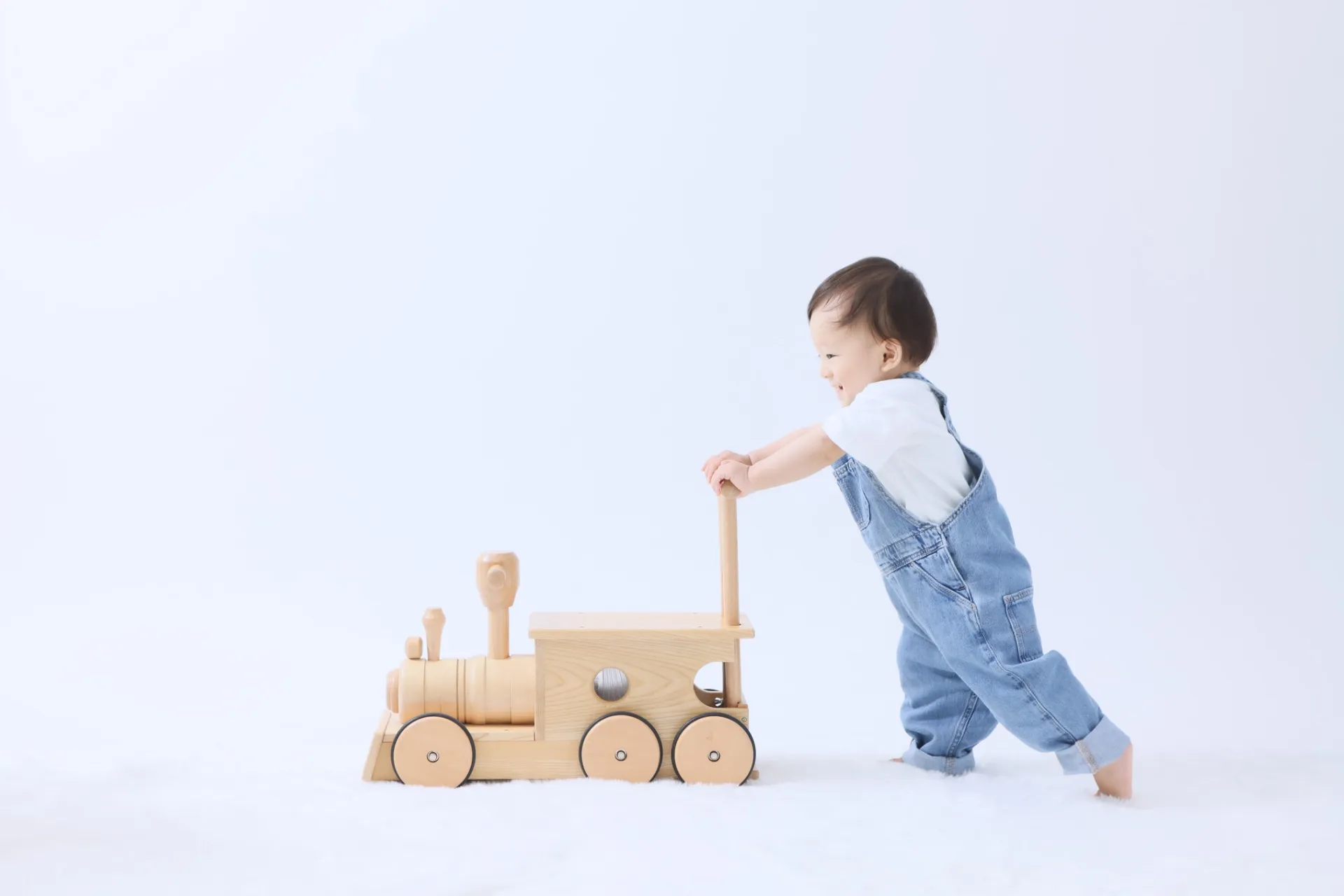 お子様に寄り添ったペースでベビー撮影